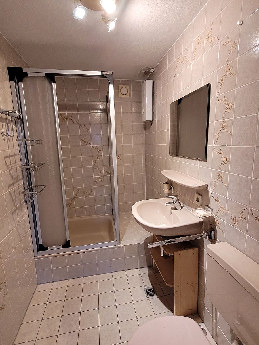 Badezimmer Wohnung Idar-Oberstein