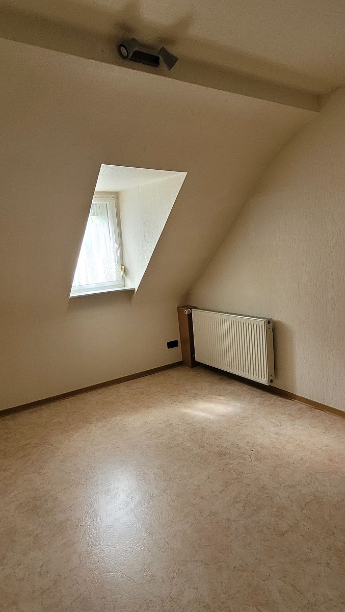 Zimmer im DG Haus Idar-Oberstein/ Stadtteil Oberstein