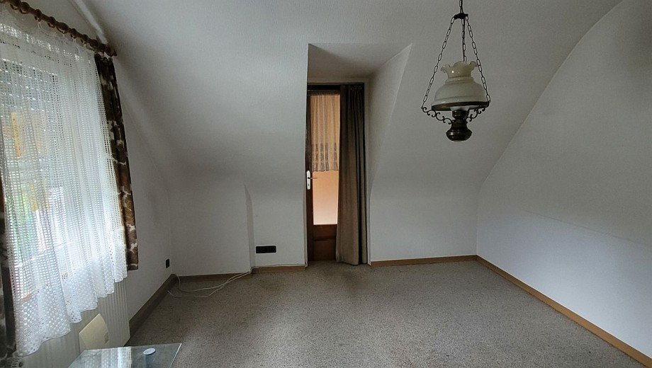 Zimmer im DG Haus Idar-Oberstein/ Stadtteil Oberstein