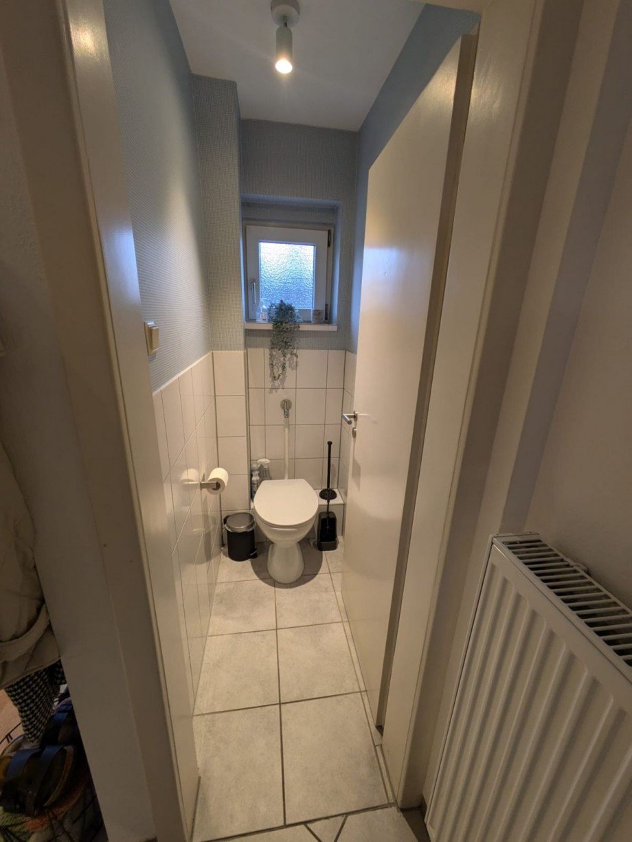 G�ste WC Doppelhaush�lfte Kirn