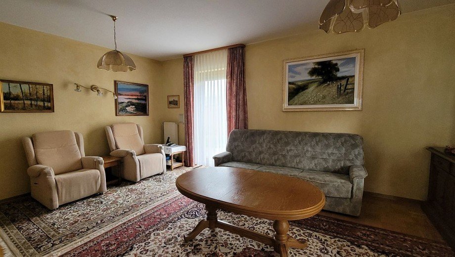 Wohnzimmer Einfamilienhaus Idar-Oberstein / G�ttschied