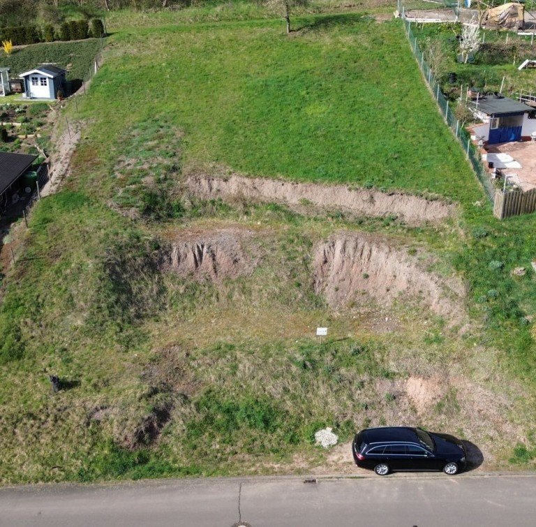 Grundst�ck von vorne oben Heimweiler Wohngrundst�ck Baugrundst�ck in S�dhanglage mit Bodengutachten und Baupl�nen