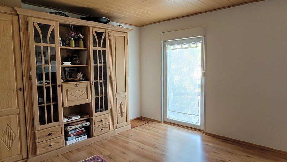 Gro�es Zimmer OG Reihenmittelhaus Kirn