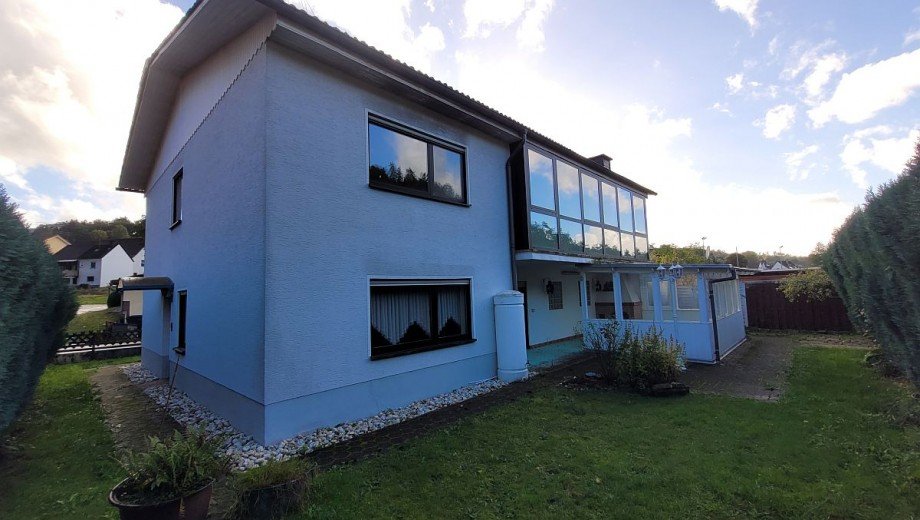 R�ckansicht Einfamilienhaus Idar-Oberstein / Mittelbollenbach