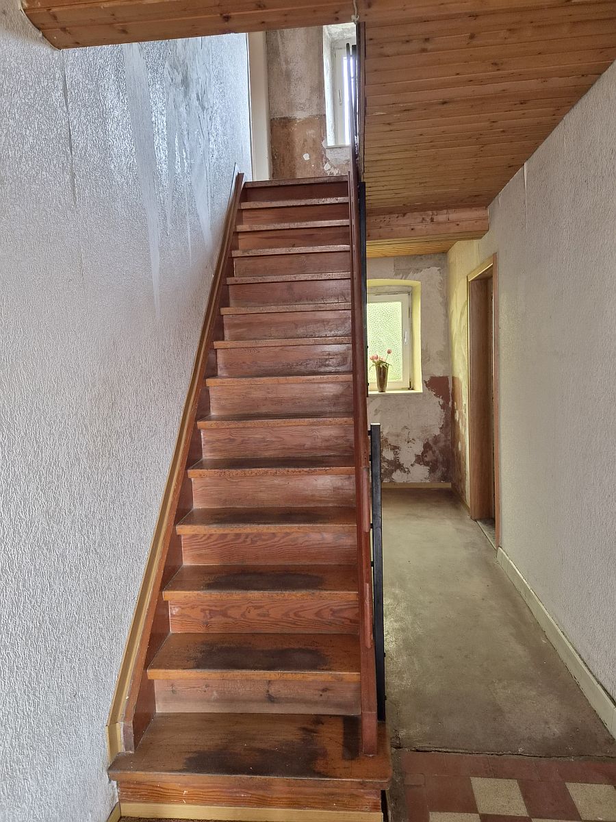 Treppe zum Obergeschoss Einfamilienhaus Sien