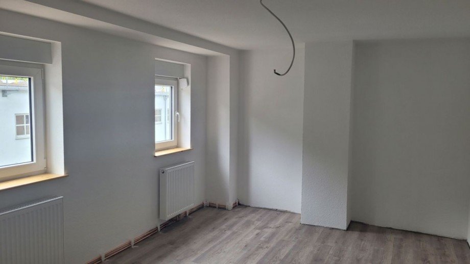 Wohnzimmer rechte Seite Wohnung Idar-Oberstein