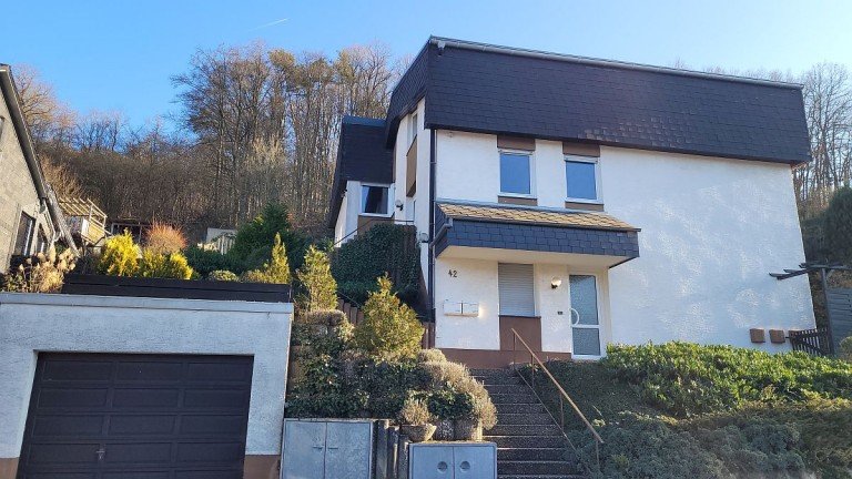 Vorderansicht Idar-Oberstein Wohnung Wohnung in 2-Parteienhaus in Nahbollenbach