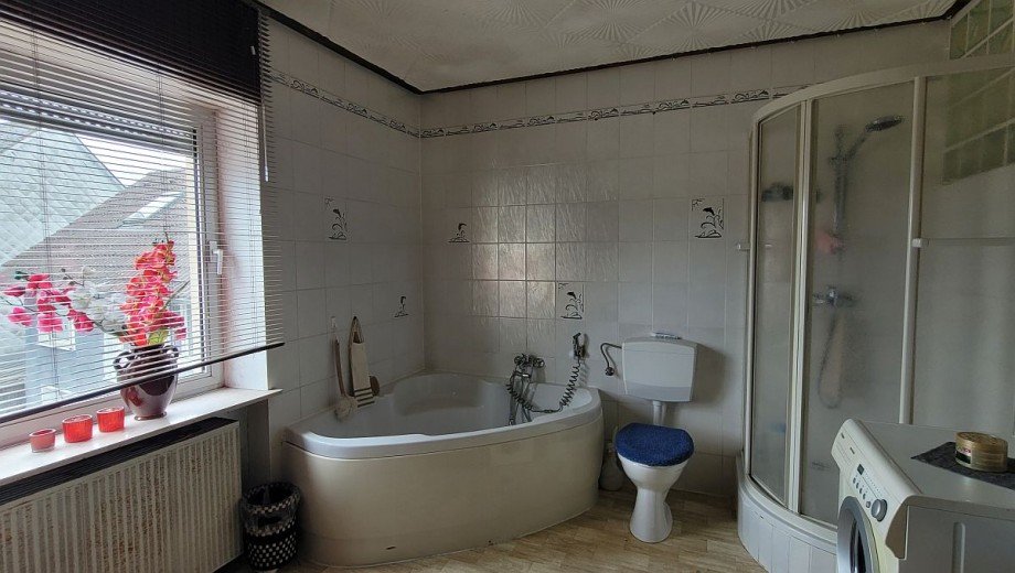 Badezimmer OG Haus Bruchweiler