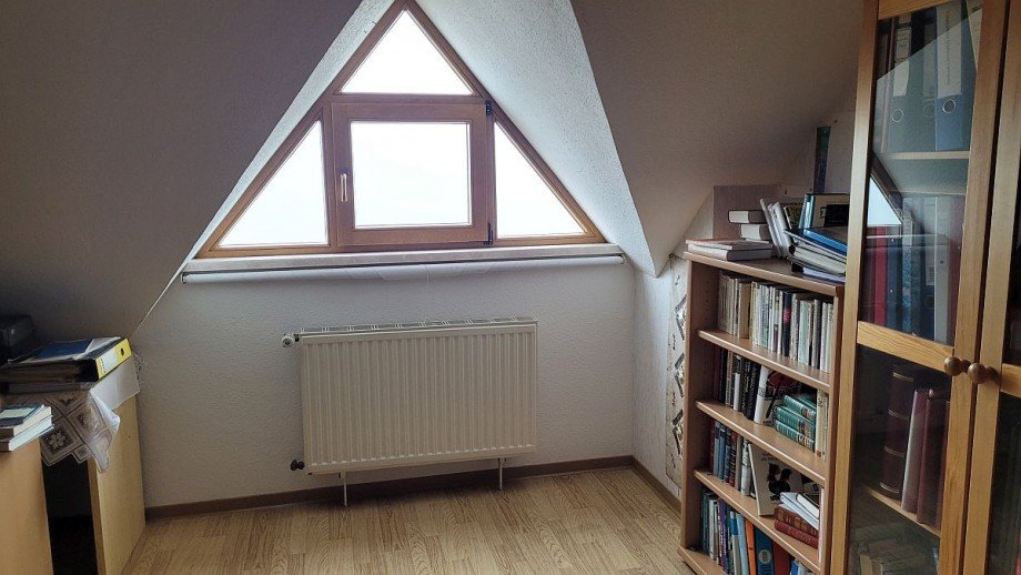 Zimmer im DG Einfamilienhaus Idar-Oberstein / G�ttschied