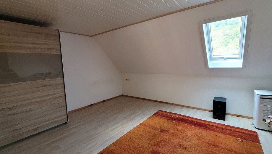 Zimmer im DG Reihenmittelhaus Kirn